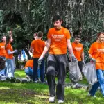 Cuneo, torna Spazzamondo: raccolta rifiuti e spettacolo al Parco Parri