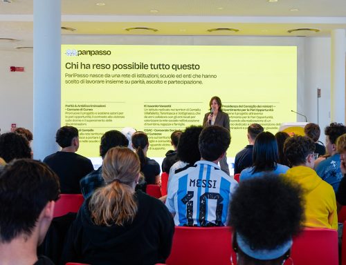 Cuneo, studenti protagonisti con “PariPasso”: creatività e confronto contro stereotipi e violenza di genere