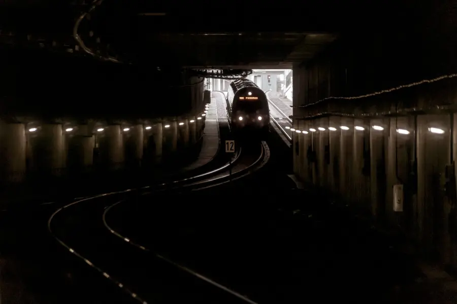 Cuneo, piano per Torino-Savona, ZLS e nuovo tunnel alpino