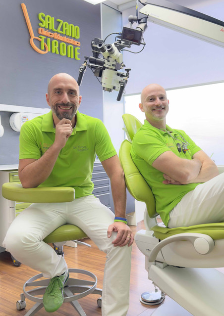 Estate, sorriso e faccette dentali, i dottori Salzano e Tirone richiamano alla responsabilità clinica contro le scorciatoie del low cost