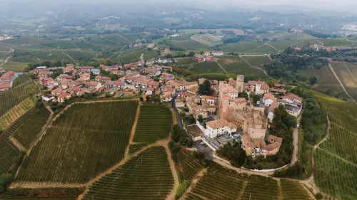 Principe Alberto II di Monaco nelle Langhe: visita a tre Comuni