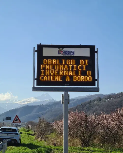 Colle dell’Agnello, completato il sistema di pannelli informativi: più sicurezza sulla Sp 251