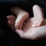 “Non scuoterlo!”: a Mondovì una giornata di sensibilizzazione sulla sicurezza dei neonati